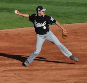 Shortstop Eric Takoushian went 2-for-4 with 2 RBI in the Eastern Regional Champion Kennett Kings’ 9-4 win over Central Champion Clear Ridge Little League of Chicago.